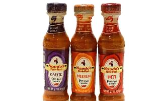 What are the best hot sauces according to Sauce Review?
