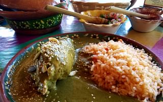 What are the different types of mole sauce?